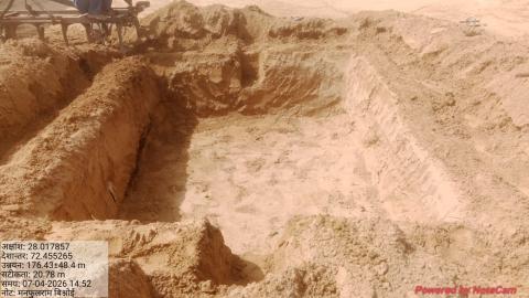 Pre Installed Photo Manphool Ram Bishnoi Sigar Govind Ram.jpg